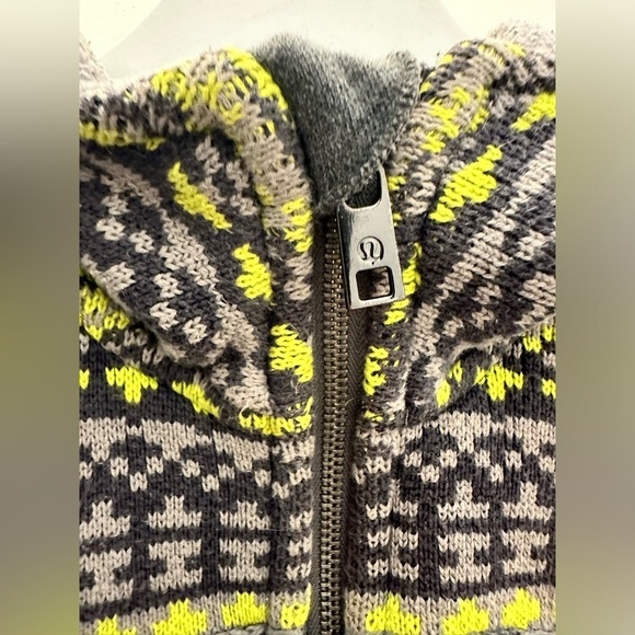 Special Edition Lululemon Grey Scuba Hoodie Fair Isle Knit - Picture 6 of 6